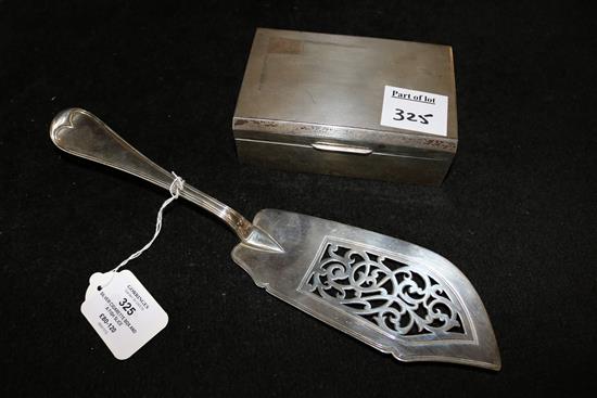 Silver cigarette box and a fish slice